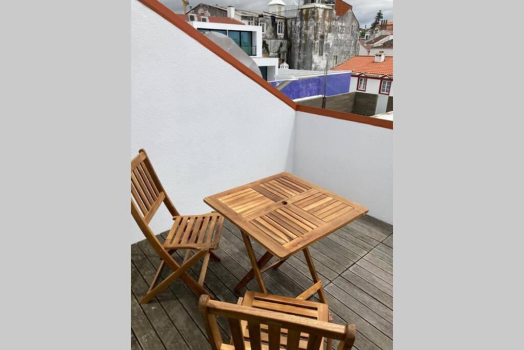 Azorean Flats V Heart Of Ponta Delgada - Centro Luaran gambar